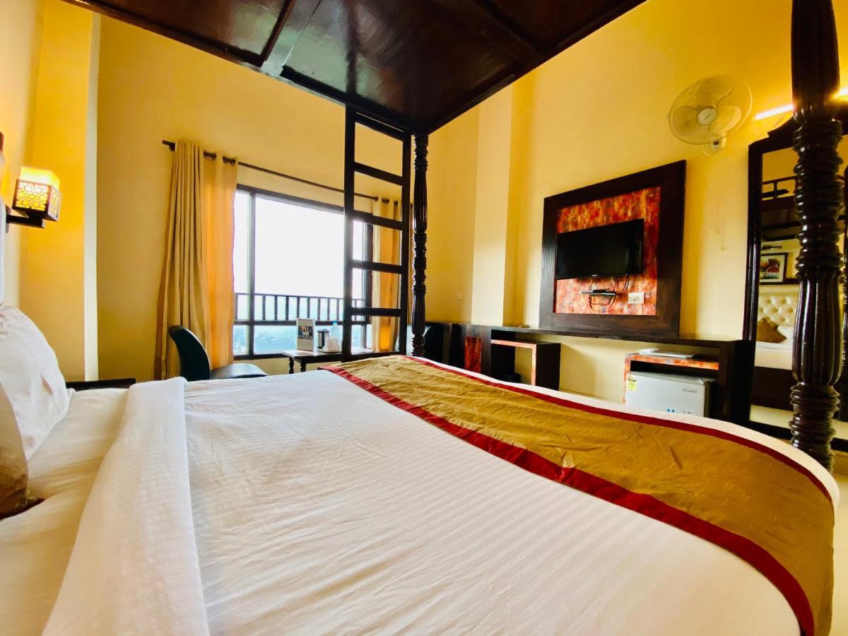 Hotel Aachman Regency Shimla Exterior photo